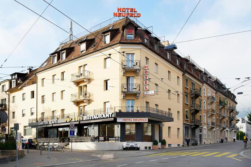 Hotel Neufeld image 1