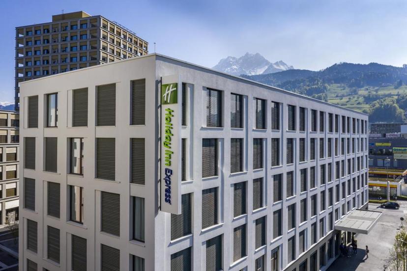 Holiday Inn Express Lucerne image 2