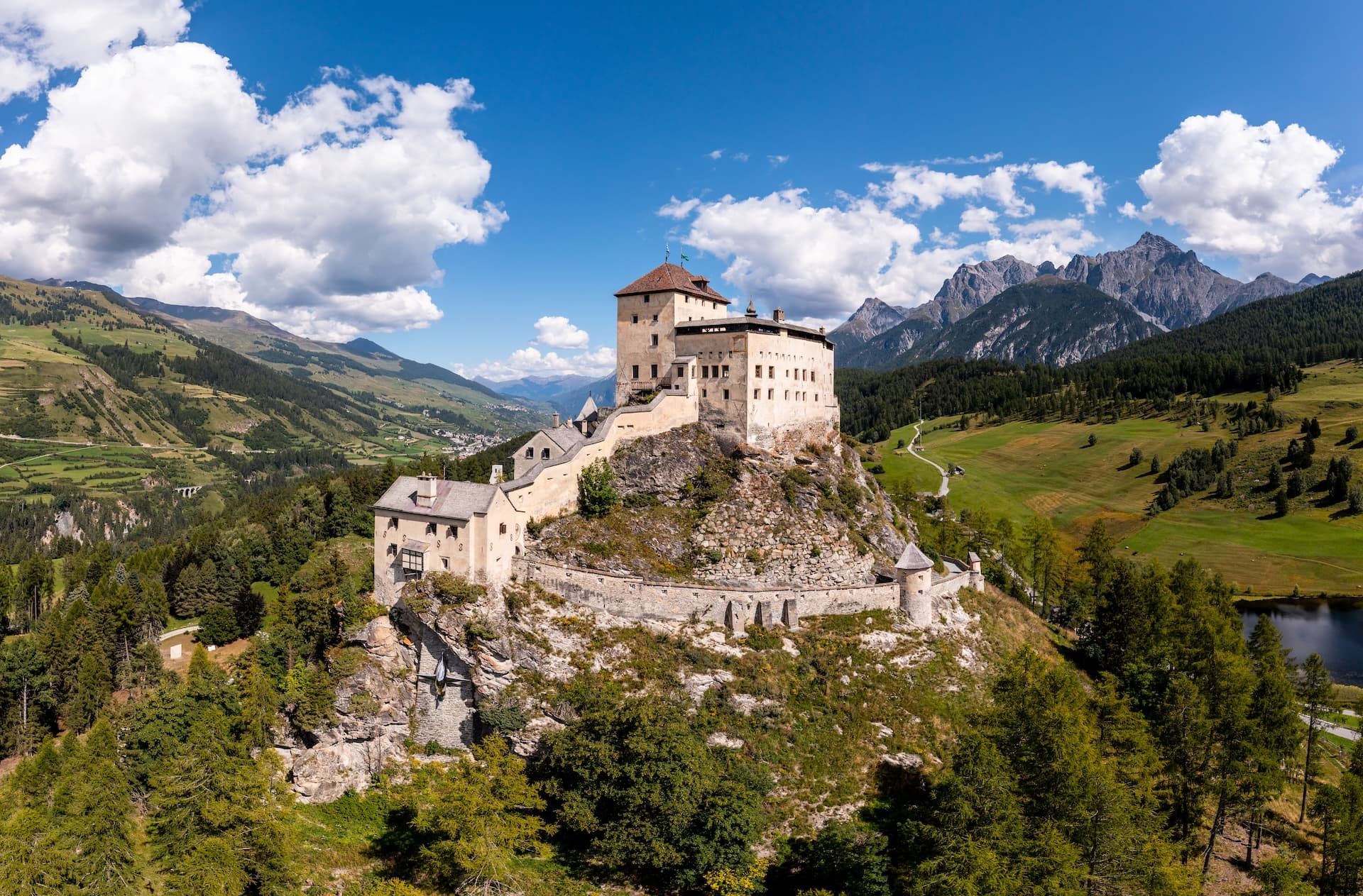 Tarasp-castle-Scuol-Switzerland