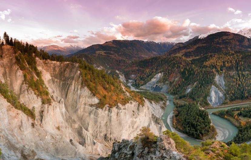 Rhine Gorge image 1