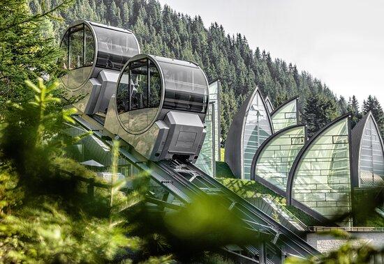 Tschuggen Grand Hotel – Arosa image 1